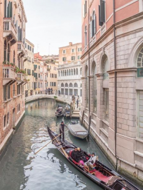 San Marco Square with Canal View by Wonderful Italy Venedig